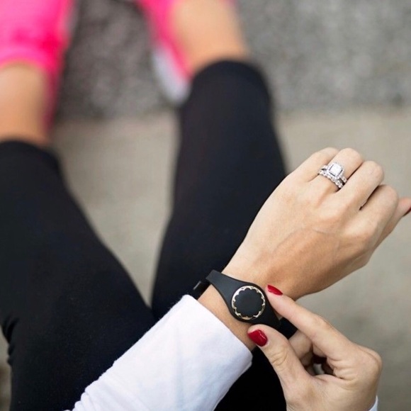 ♠️KATE SPADE ACTIVITY TRACKER♠️ - Picture 3 of 6